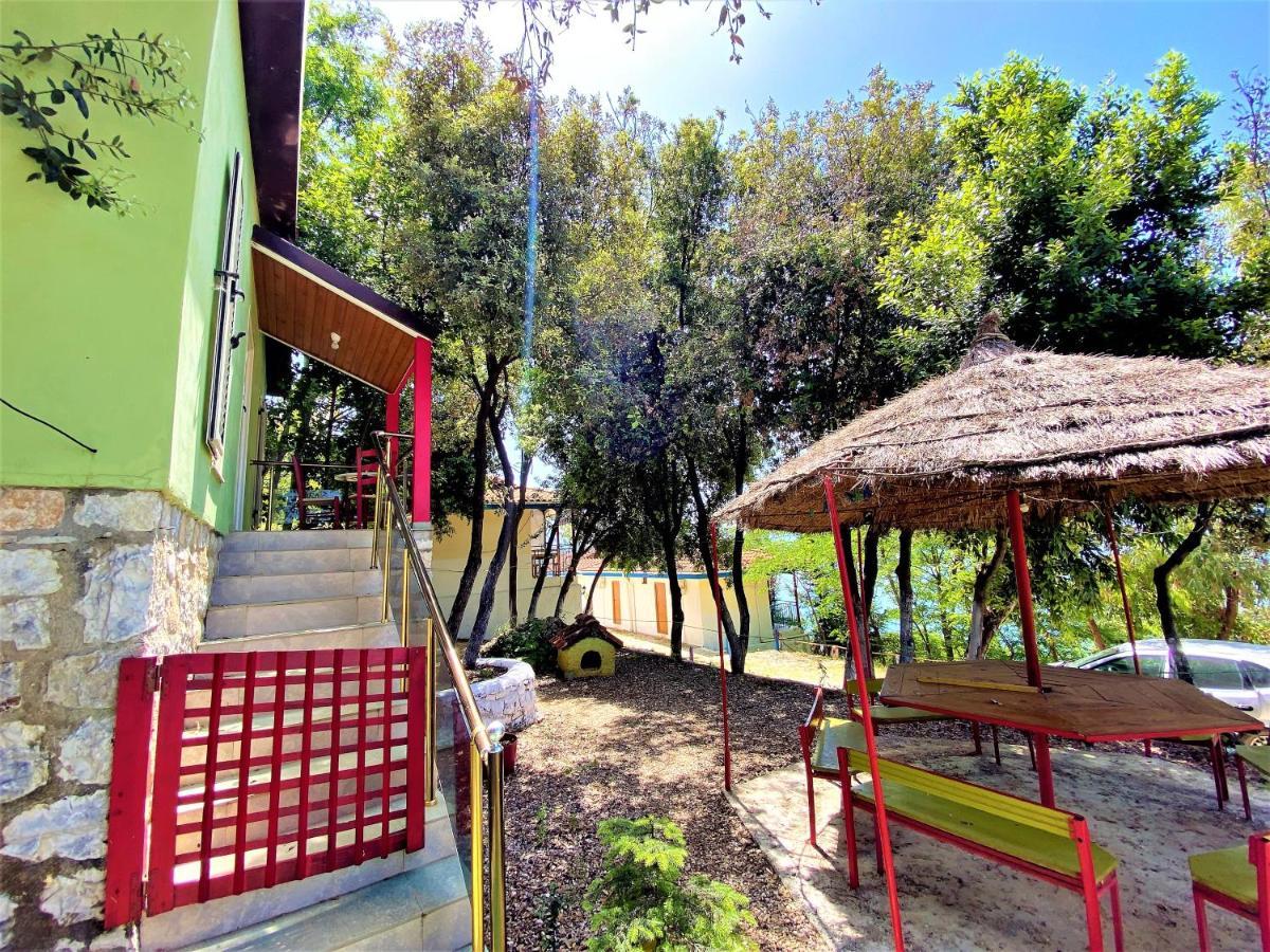 Ramo'S Green Beachside Retreat - Cozy 2 Bedroom Home Vlorë Eksteriør bilde